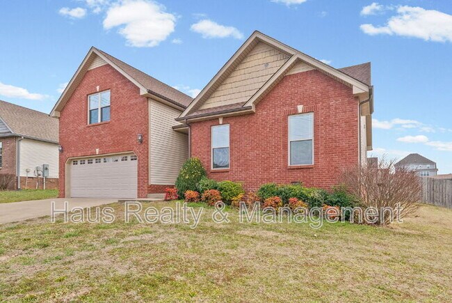 Building Photo - 1725 Autumnwood Blvd