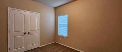 Building Photo - 1028 Brown Rock Dr
