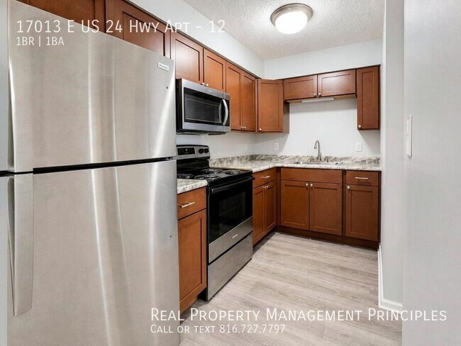 Building Photo - 17013 E US 24 Hwy Apt-12