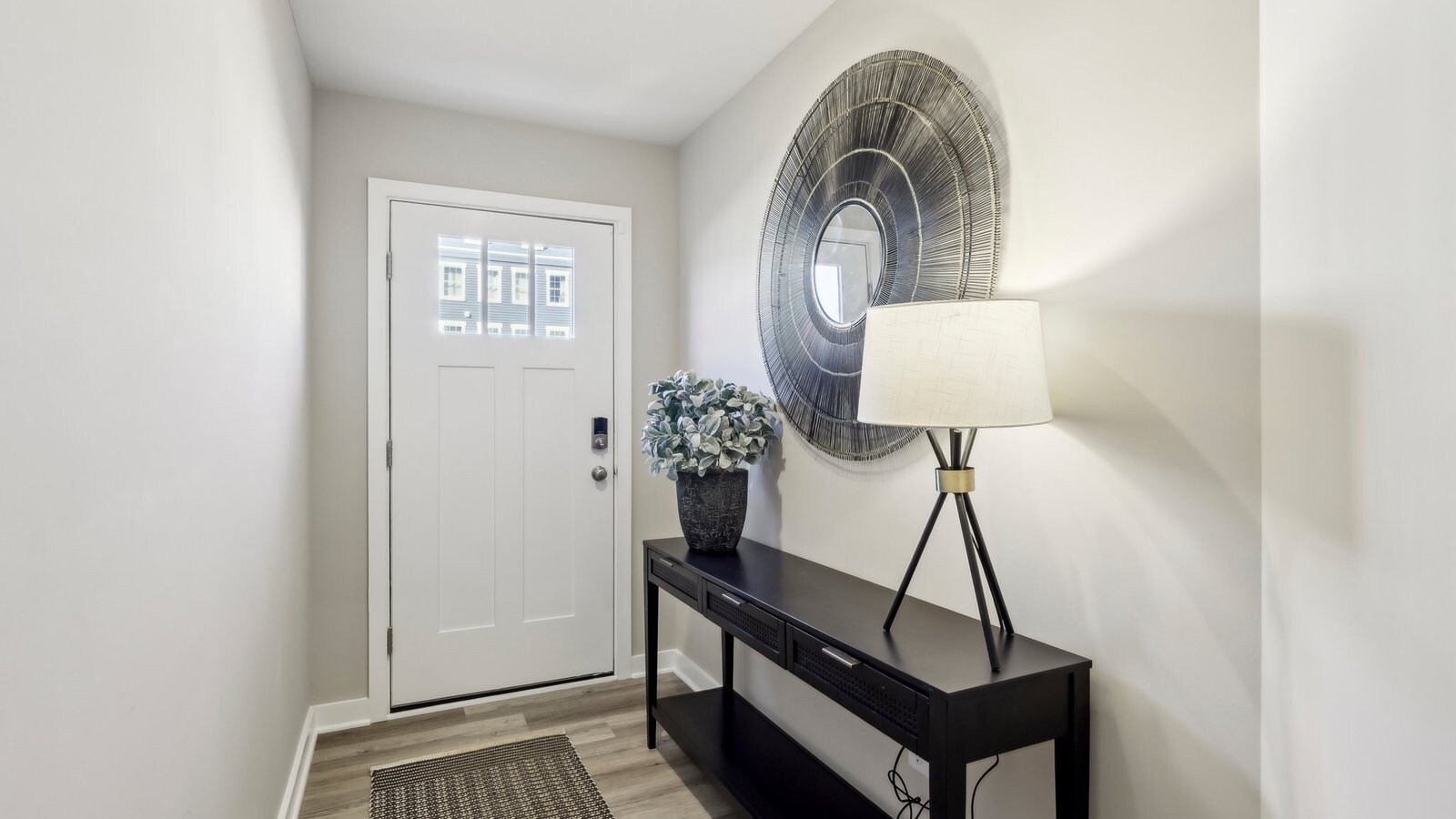 Building Photo - 695 Olivia St