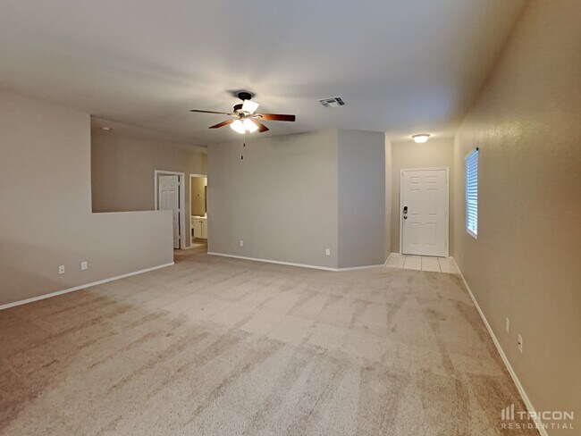 Building Photo - 962 E Cowboy Cove Trail