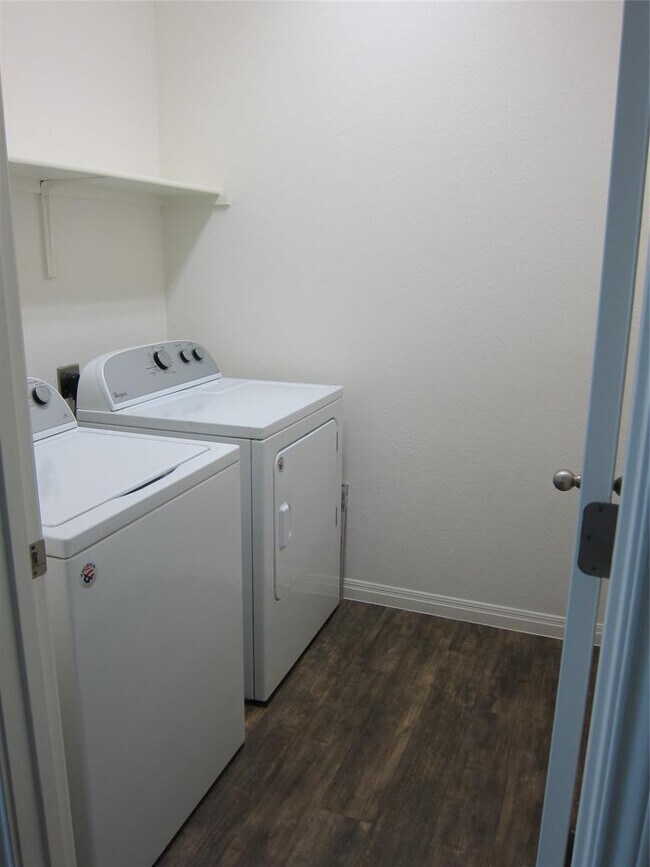 Building Photo - 13820 Mark Christopher Wy