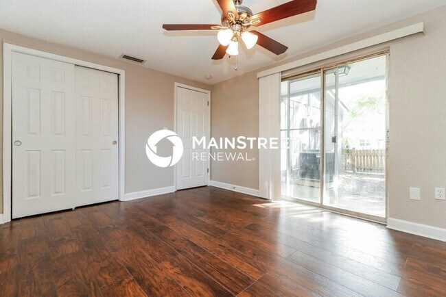 Building Photo - 3 Bedroom Pet-Friendly Home in New Port Richey, FL with Main Street Renewal
