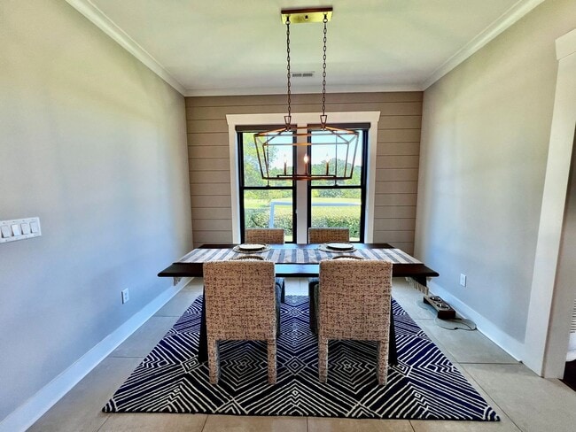 Building Photo - Gorgeous Home on Walkers Ferry Lane in The...