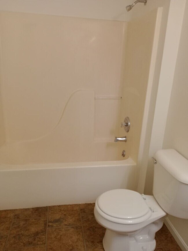 Building Photo - 3504-3506 Delmar Ct.