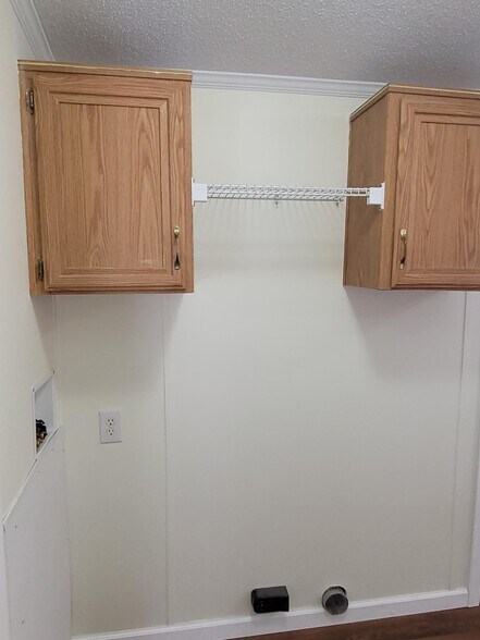 Building Photo - 113 Wyatts Dr