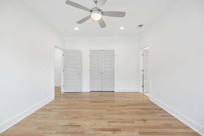 Building Photo - East Nashville Charmer