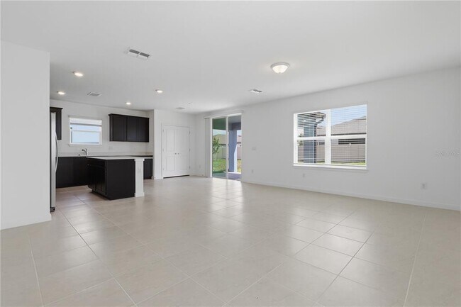 Building Photo - 33444 Binding Ties Ln