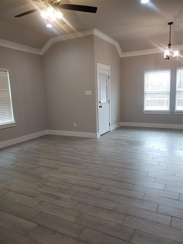 Building Photo - 5019 Fitzhugh Ave