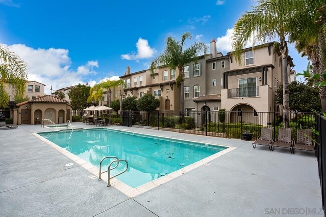 Building Photo - 16925 Vasquez Way