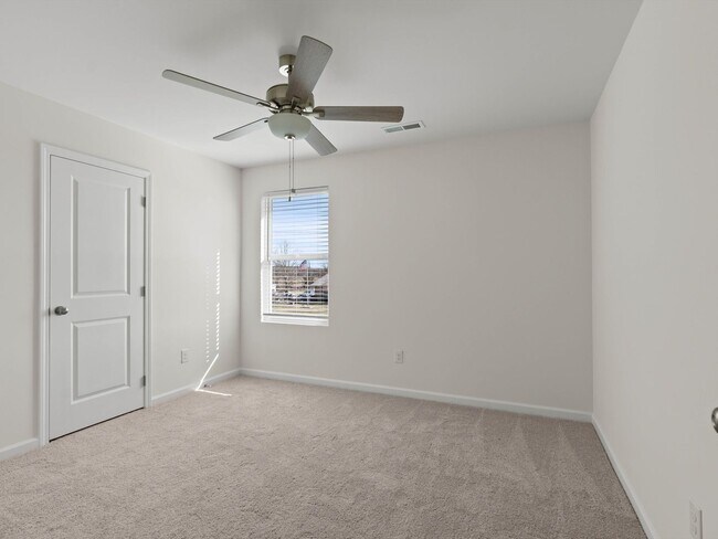 Building Photo - Beautiful New Home for Rent in Owens Cross Roads