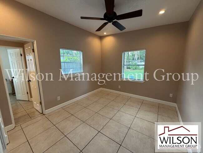 Building Photo - 4008 Montrose Ct