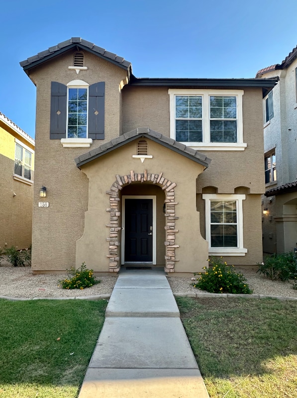 Building Photo - 158 W Laurel Ct