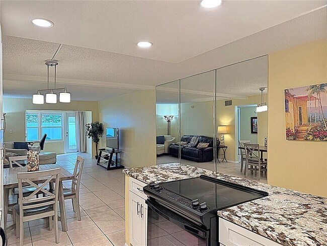 Building Photo - 4500 E Bay Dr