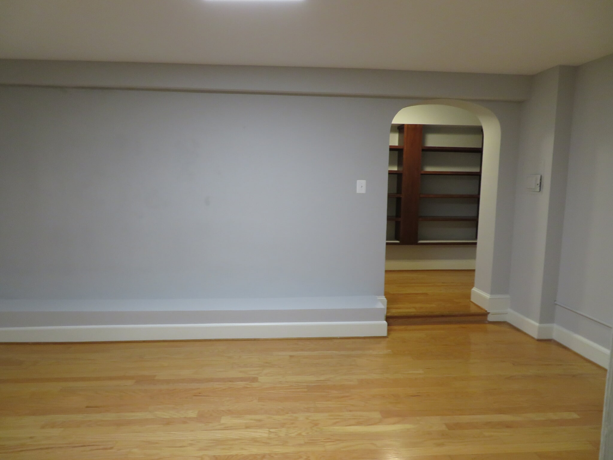 Building Photo - 3925 Davis Pl NW