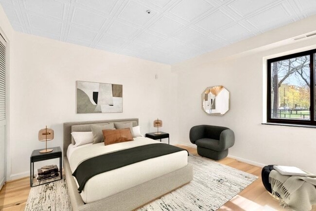 Building Photo - 46 Concord Ave