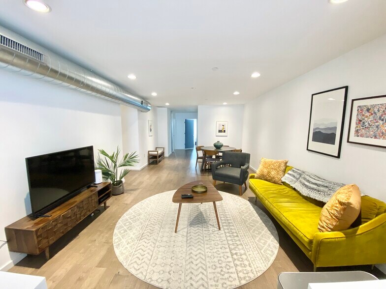 Primary Photo - 1436 N 7th St