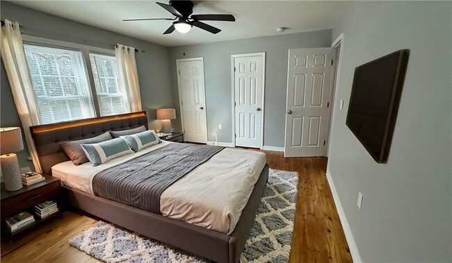 Building Photo - 1770 Springview Rd NW