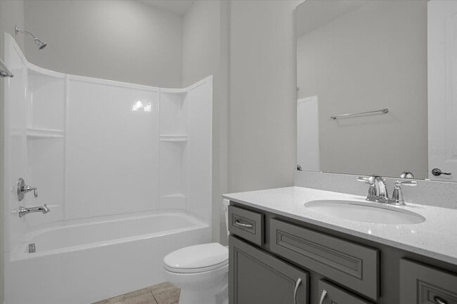 Building Photo - 2124 Live Oak Lake Rd