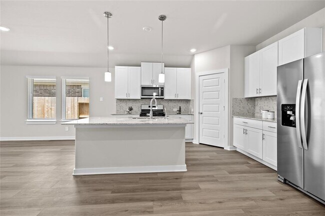 Building Photo - 6306 Brazos Trl Dr