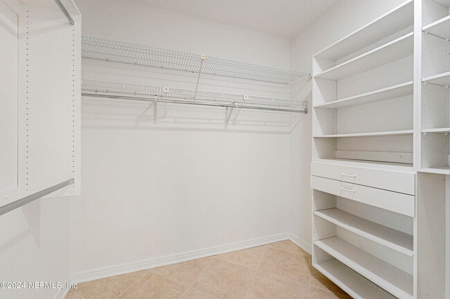 Building Photo - 9006 Portsmouth Ct