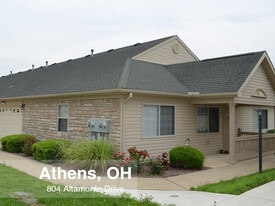 Building Photo - 804 Altamonte Dr