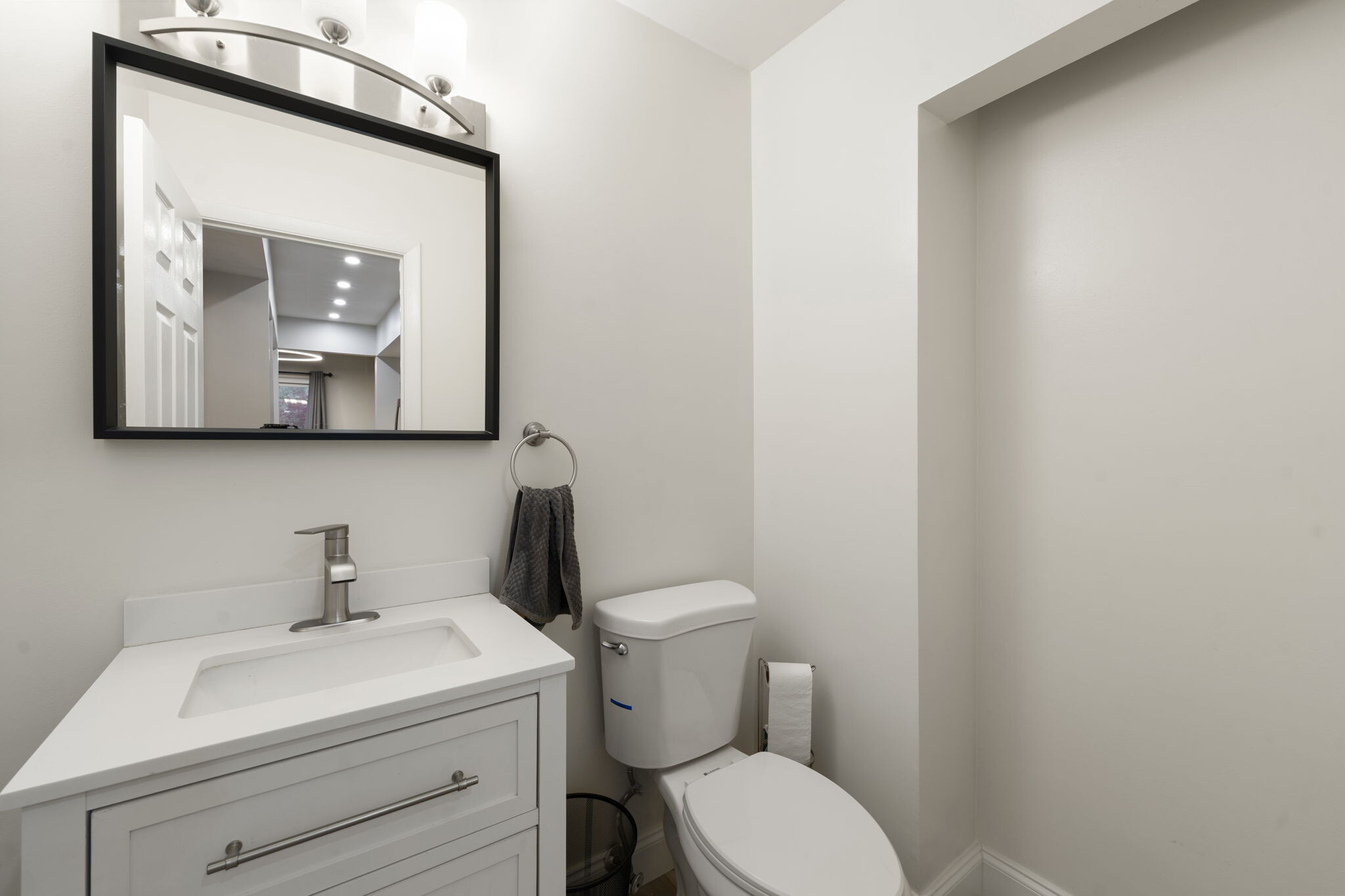 Building Photo - 136 Mohawk Trl