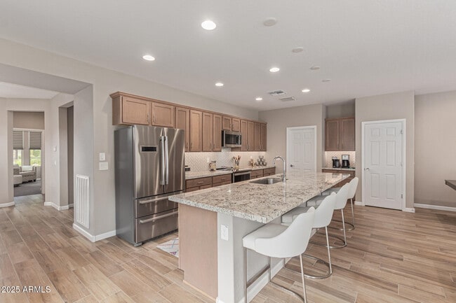 Building Photo - 3261 Maverick Dr