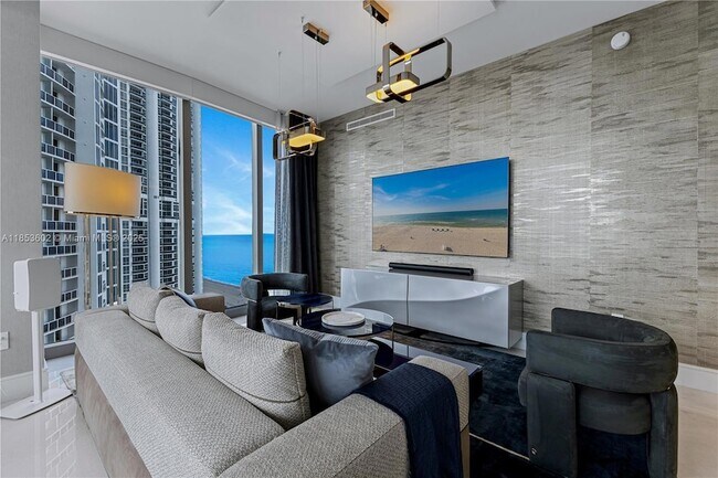 Building Photo - 17975 Collins Ave