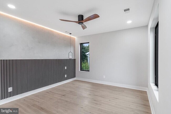 Building Photo - 3500 7th St N