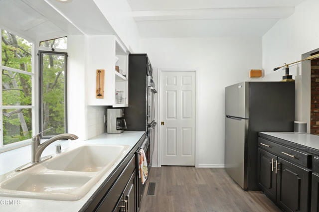 Building Photo - 400 Glenullen Dr