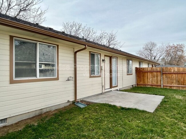 Building Photo - 8990 W Cory Ln