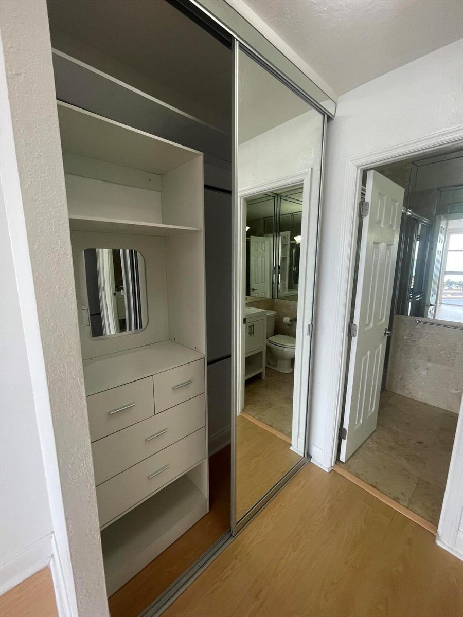 Building Photo - 2451 Brickell Ave