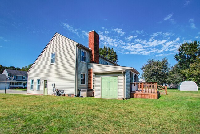 Building Photo - 427 Las Gaviotas Blvd
