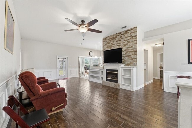 Building Photo - 11417 Palm Pasture Dr