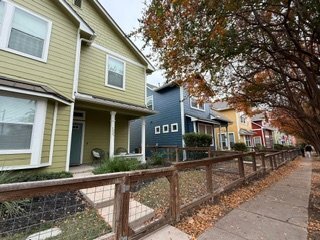 Building Photo - 1601 Miriam Ave