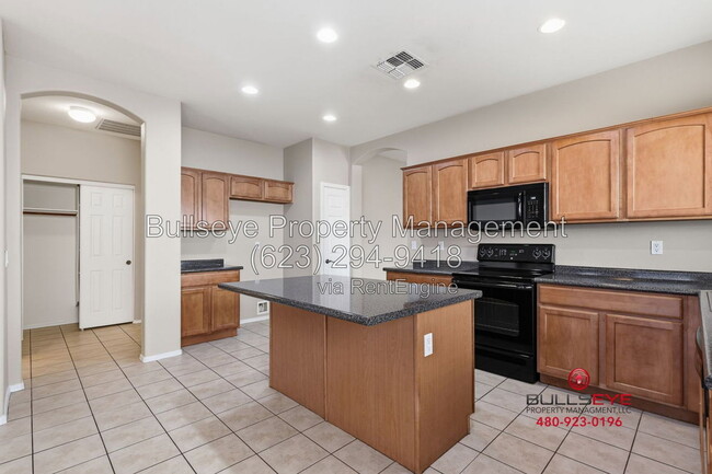 Building Photo - 44178 Venture Ln