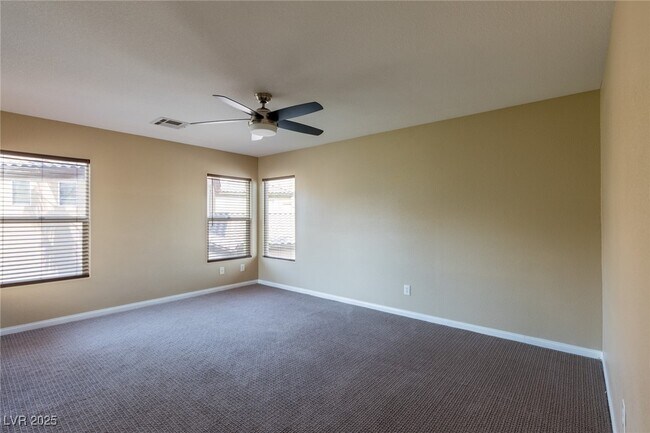 Building Photo - 511 Redruth Dr