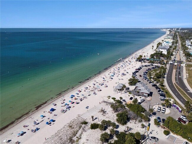 Building Photo - 5600 Bonita Beach Rd SW