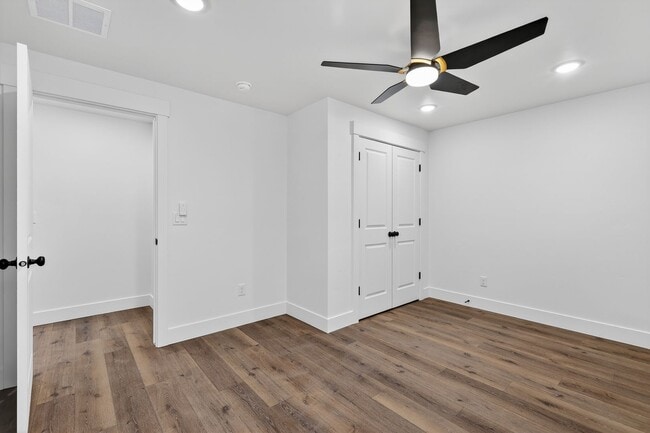 Building Photo - JR199L