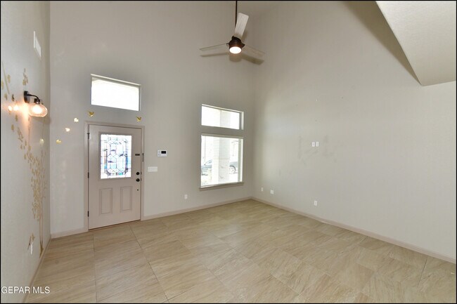Building Photo - 2358 Enchanted Gem