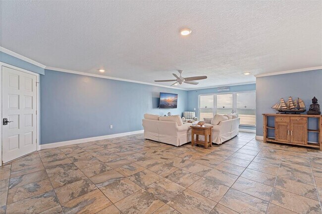 Building Photo - 5000 Gulf Blvd