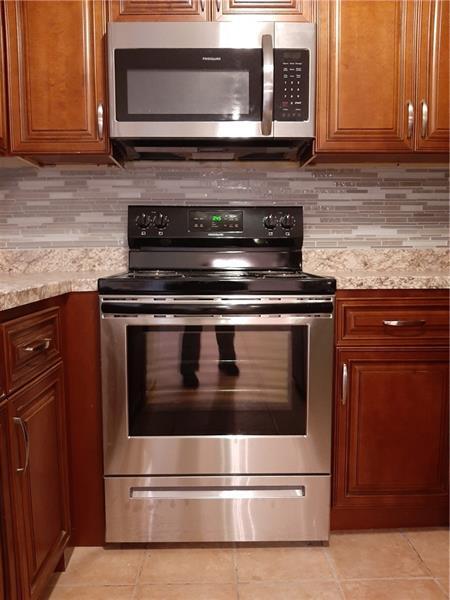 Building Photo - 4429 Coopers Creek Dr SE