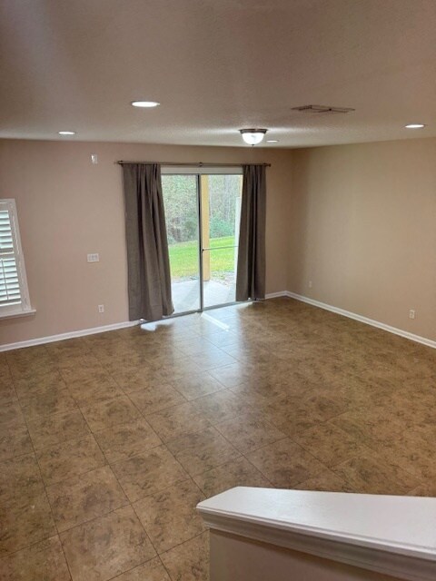 Building Photo - 3610 Creswick Cir