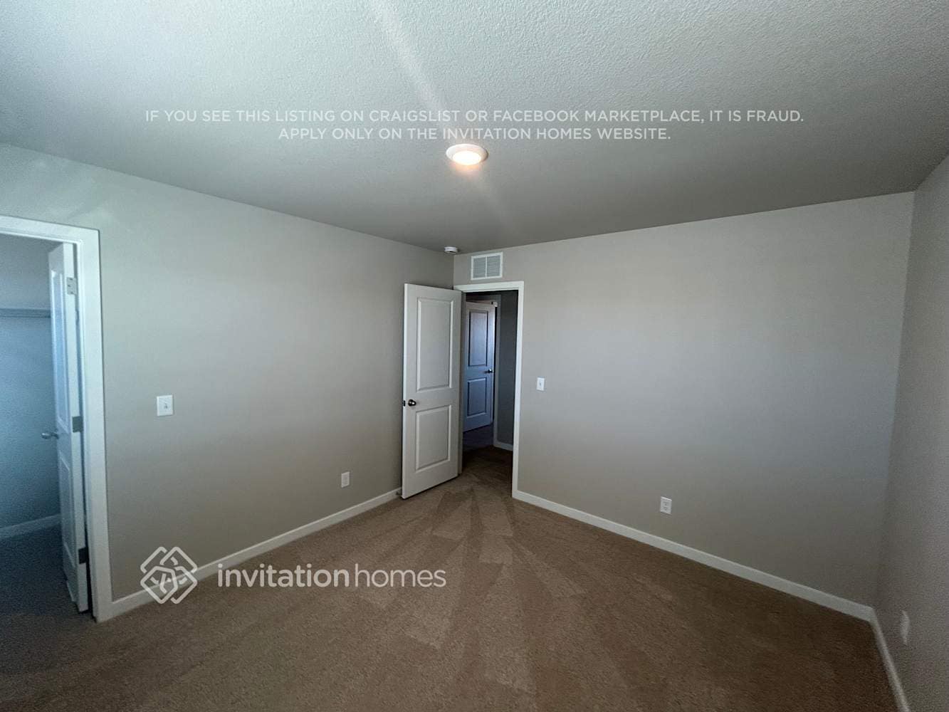 Building Photo - 7402 Green River Ave