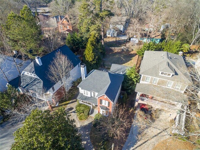 Building Photo - 1262 Star Dr
