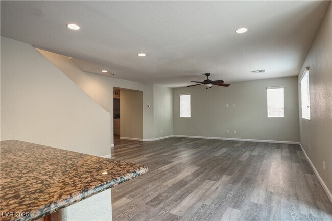 Building Photo - 10717 Red Badge Ave