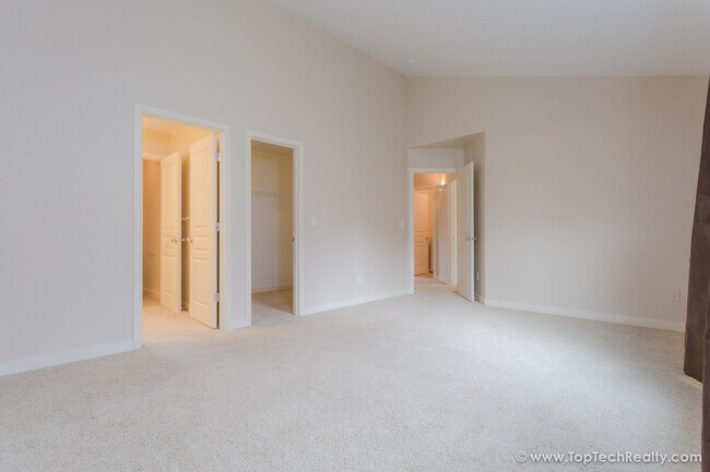 Building Photo - Lovely 4 BD* 2.5 BA* Single Family Home Located Near Quatama MAX Station, Tanasbourne Mall & Orenco!