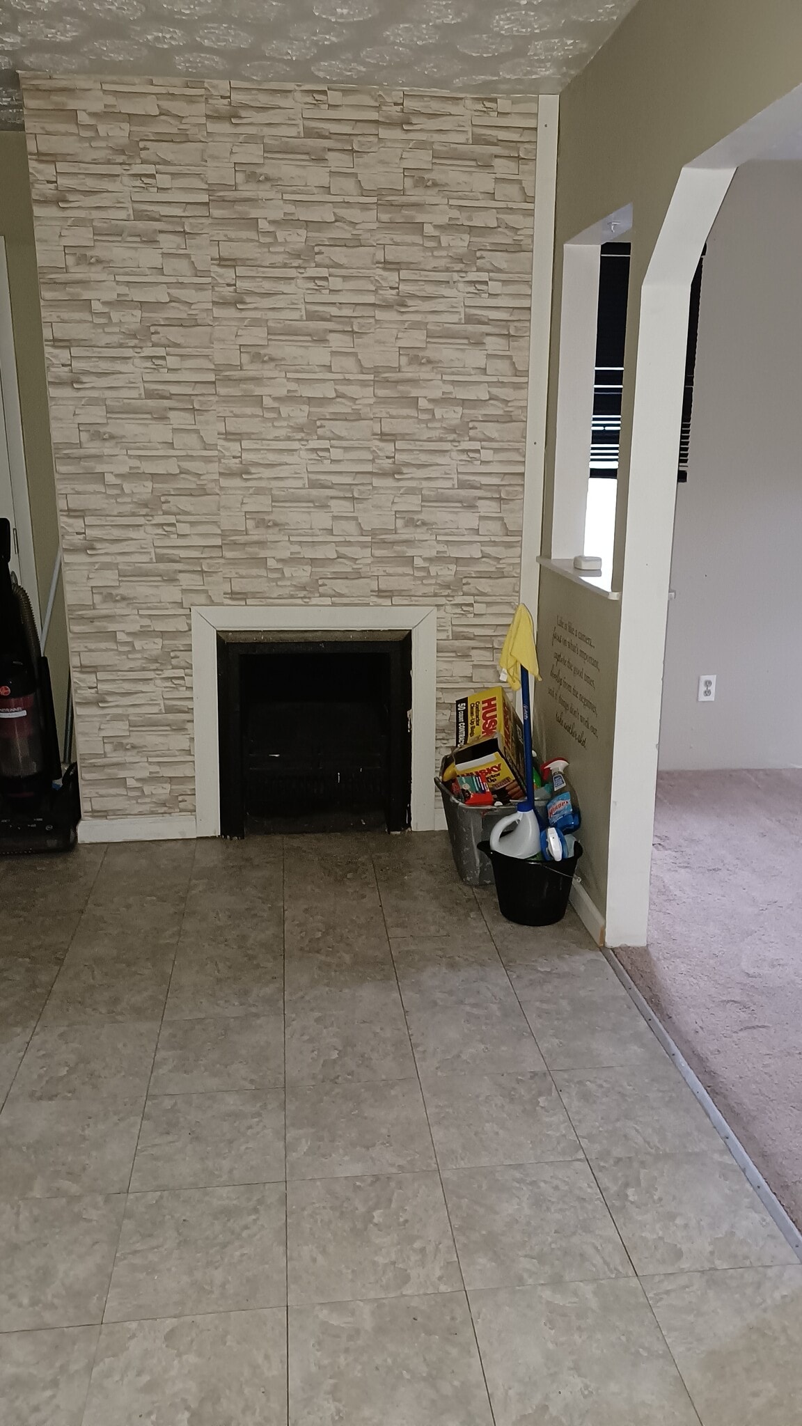 Building Photo - 120 Watkins Ave