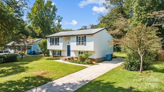 Building Photo - 7120 Clear Crossing Ln